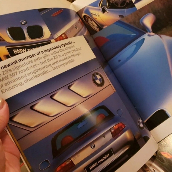 BMW Z3 M Roadster UT Models 1996 1/18 + BMW Z3 Brochure Catalogs - Picture 7 of 9